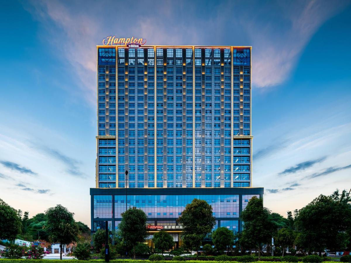 Hotel Hampton By Hilton Nanning Wuxiang Exterior foto